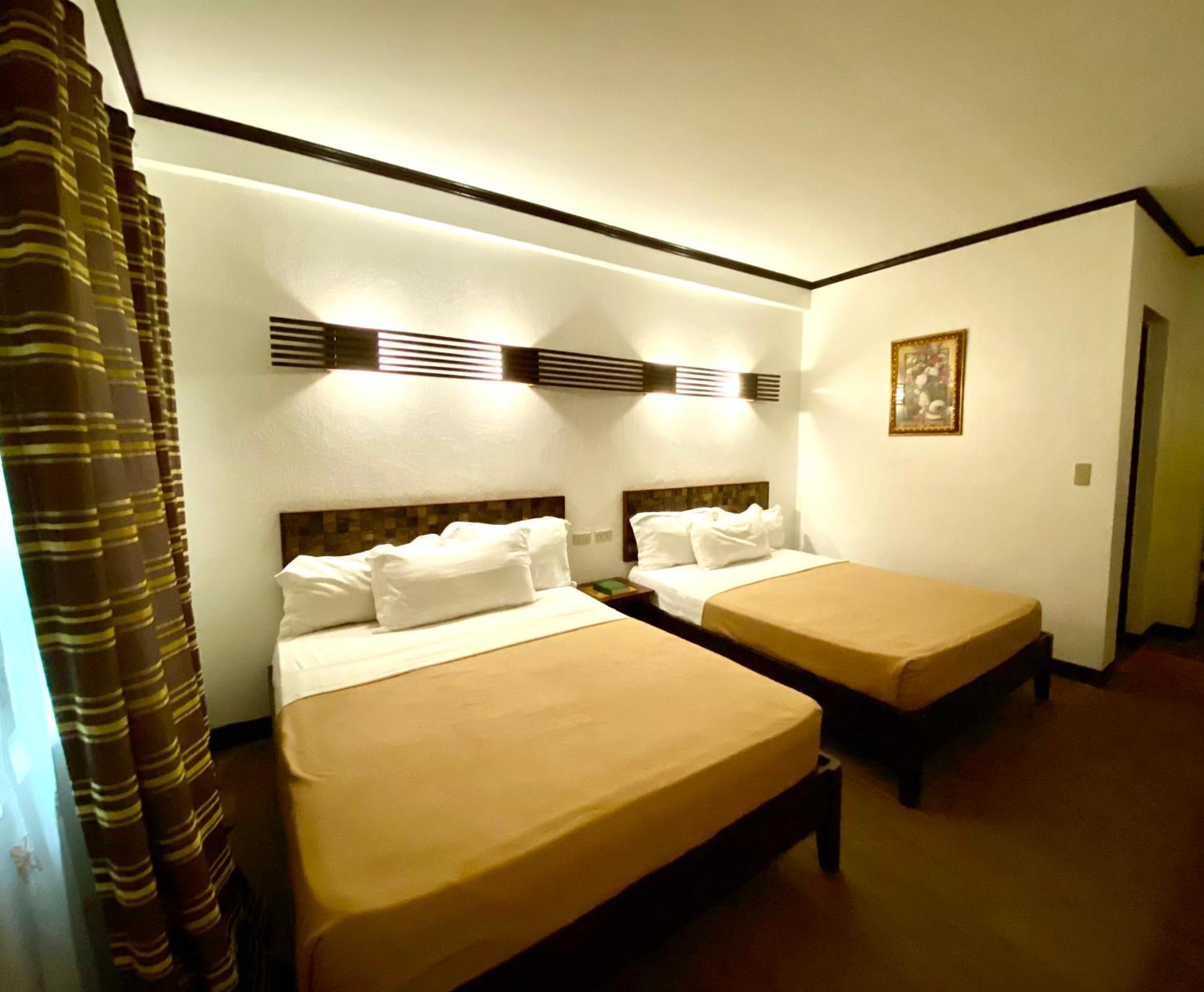 El Puerto Marina Beach Resort & Vacation Club Lingayen Екстер'єр фото