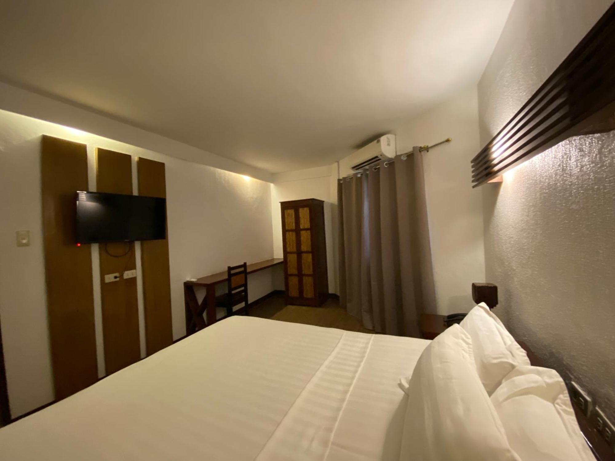 El Puerto Marina Beach Resort & Vacation Club Lingayen Екстер'єр фото
