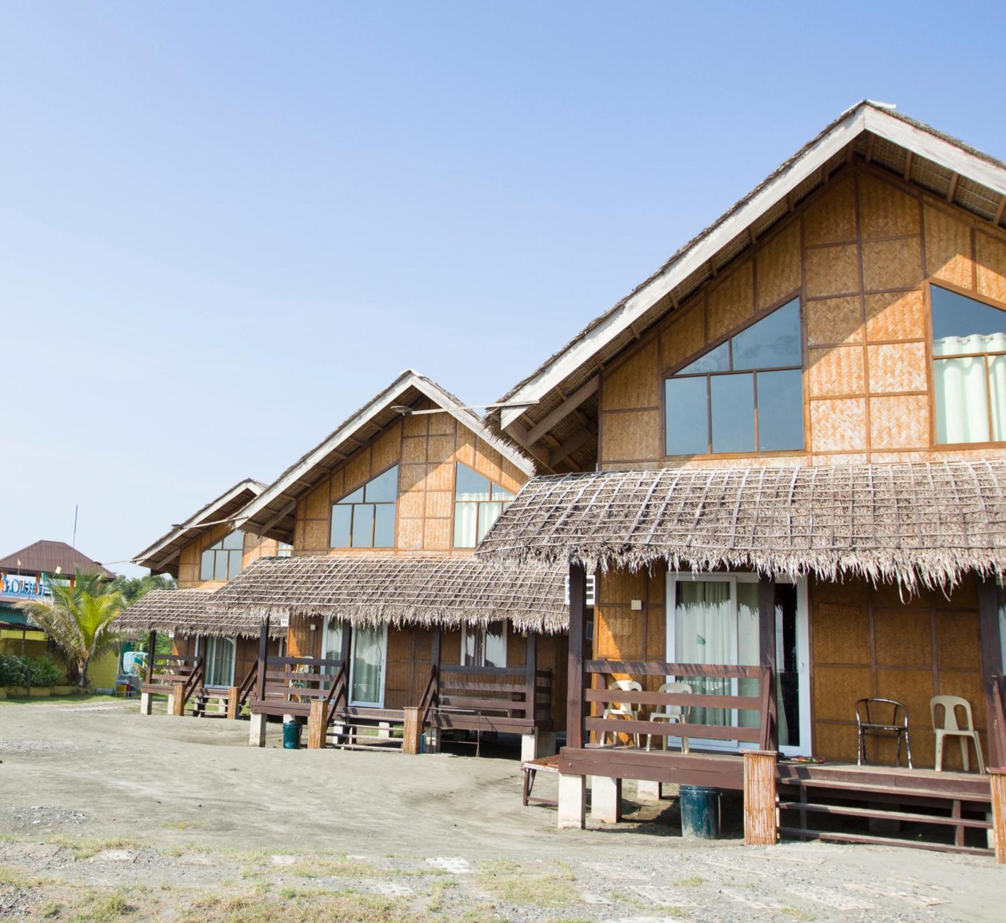 El Puerto Marina Beach Resort & Vacation Club Lingayen Екстер'єр фото