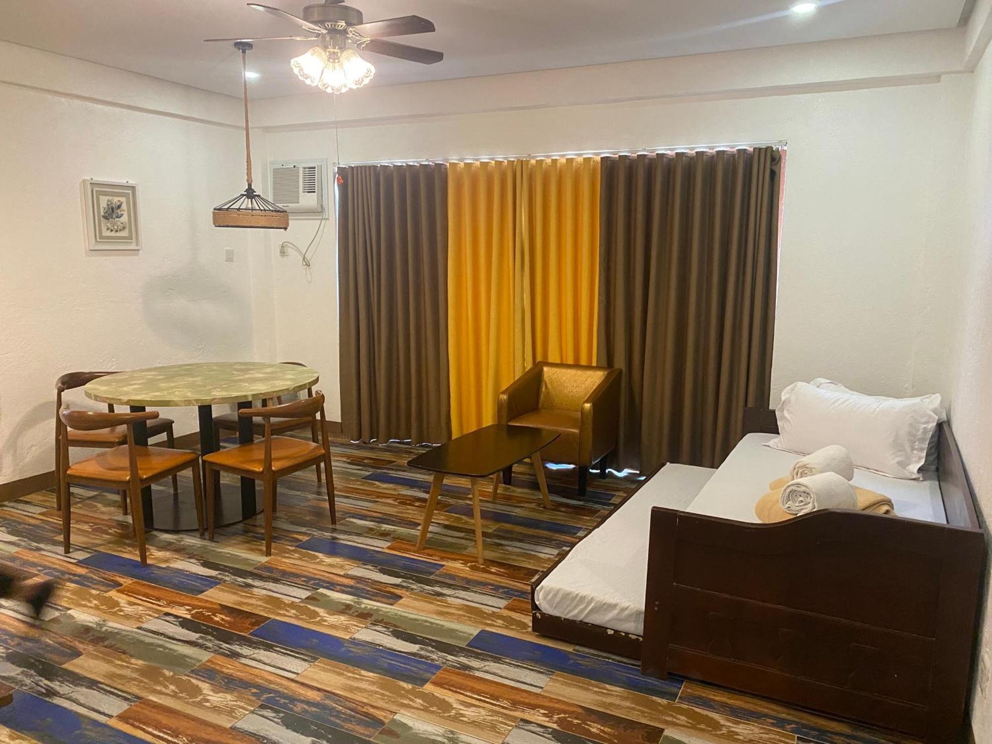 El Puerto Marina Beach Resort & Vacation Club Lingayen Екстер'єр фото